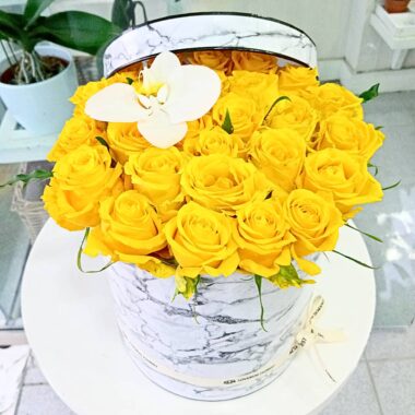 Boxed Flowers 052