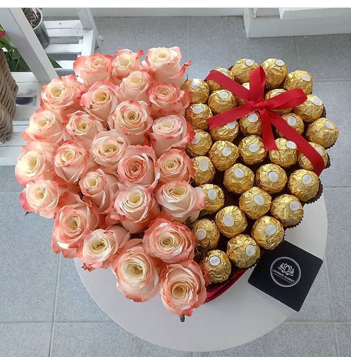 LogoLicious_20190527_150745-1.jpg