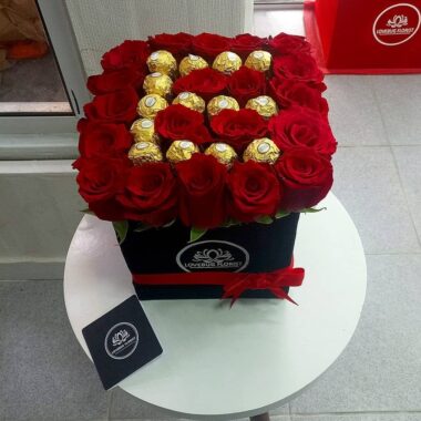 Boxed Flowers 056