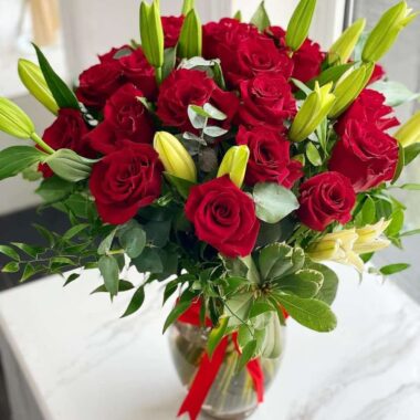 Vase Arrangement 006